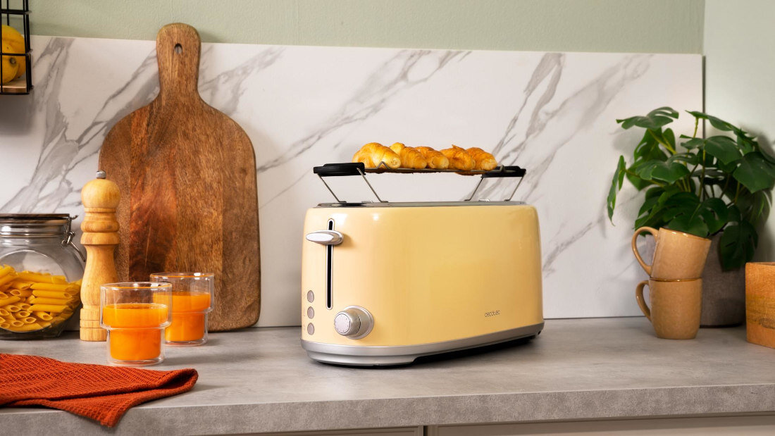 Toster CECOTEC Toast&Taste 1600 Retro Double Beżowy Ciepłe bułki i rogaliki Górne pręty do podgrzewania pomaga przygotować różnorodne śniadania 