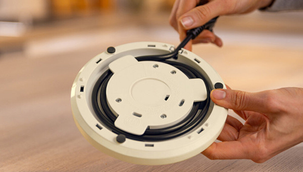 Czajnik BOSCH MyMoment TWK3M127 Schowek na kabel wygoda komfort dostosowanie baza