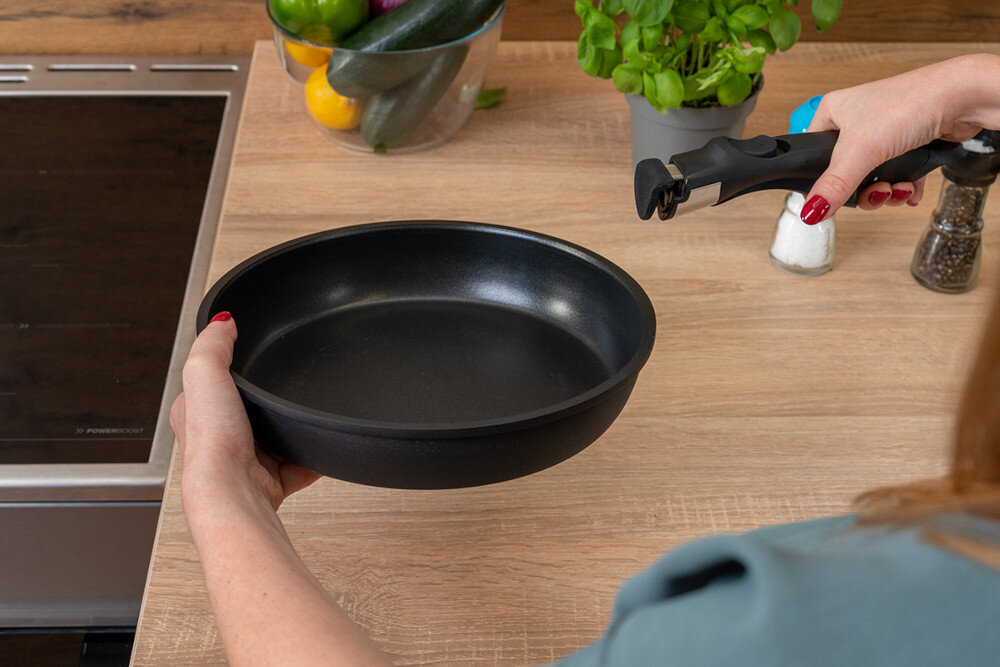 Zestaw patelni GÖTZE & JENSEN Vienna Protect Pro FPS901 (4 elementy)