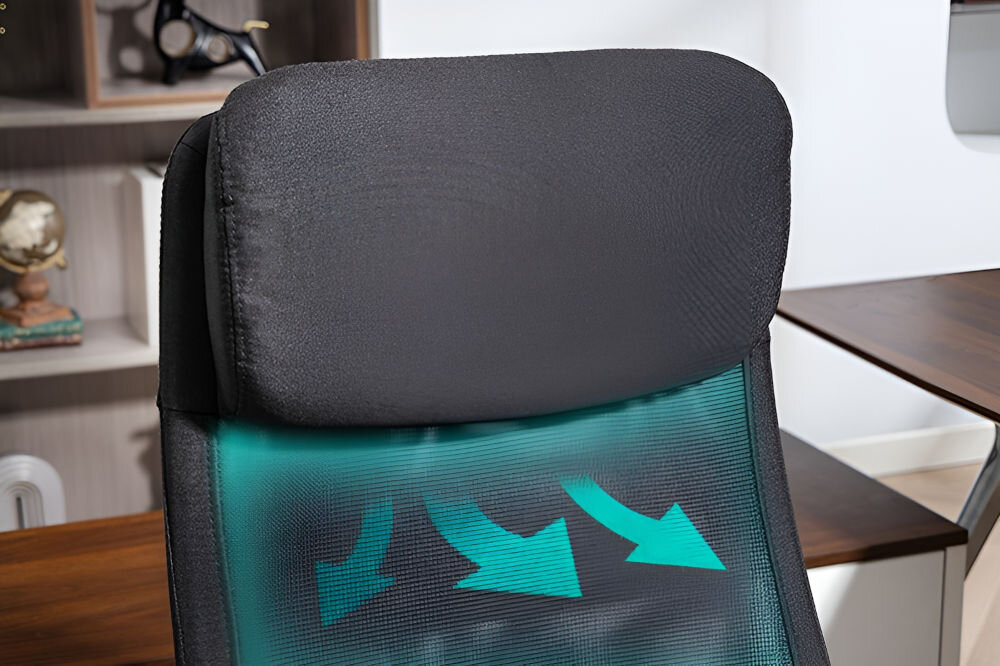 Fotel COBRA Office Plus HF500BK Czarny zbliżenie na oparcie fotela w tle pokój siateczka mesh cyrkulacja powietrza komfort