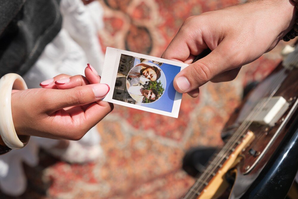 Aparat natychmiastowy FUJIFILM Instax Mini LiPlay+ złącze USB-C i microSD