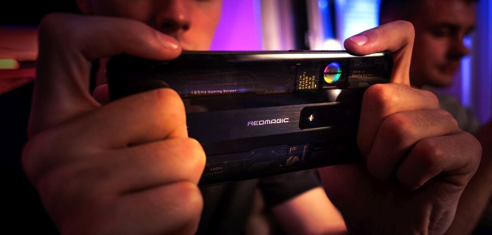 Smartfon NUBIA Red Magic 7  ekran bateria aparat procesor ram pamięć pojemność rozdzielczość zdjęcia filmy opis dane cechy blokady system łączność wifi bluetooth obudowa szkło odporność porty muzyka transfer sieć przekątna matryca waga czujniki