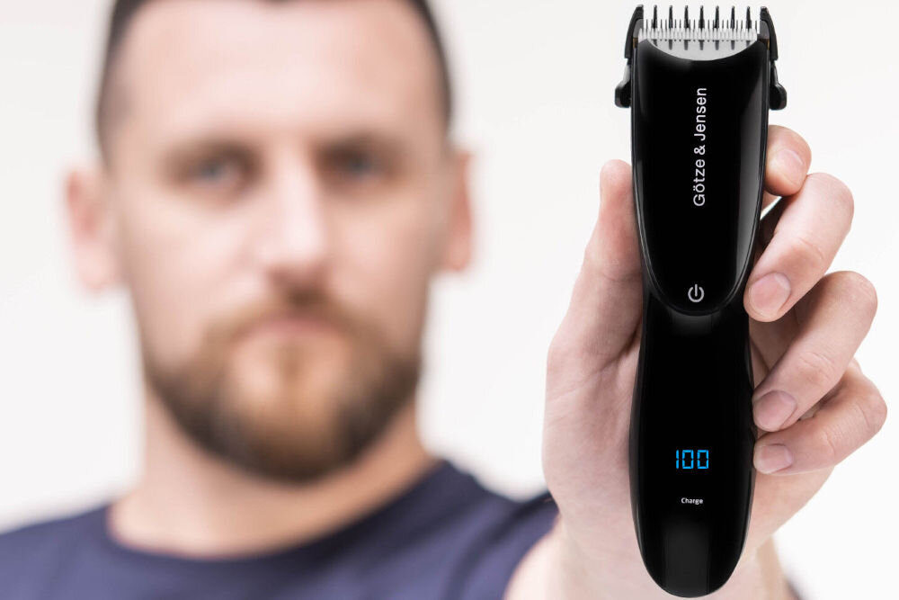 Strzyżarka GÖTZE & JENSEN CL900 bezprzewodowa 6 nakładek wyswietlacz LED