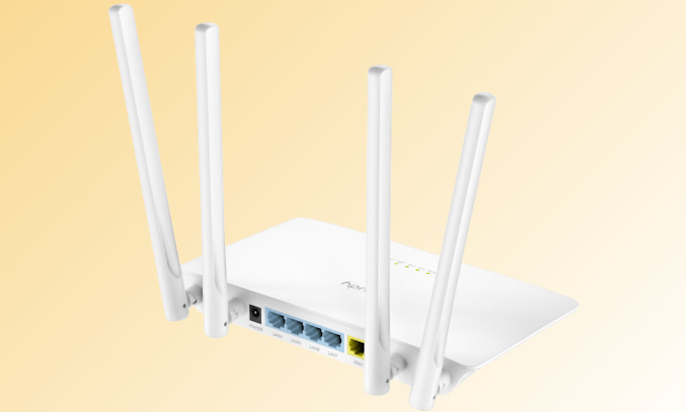 Router CUDY WR1200 anteny