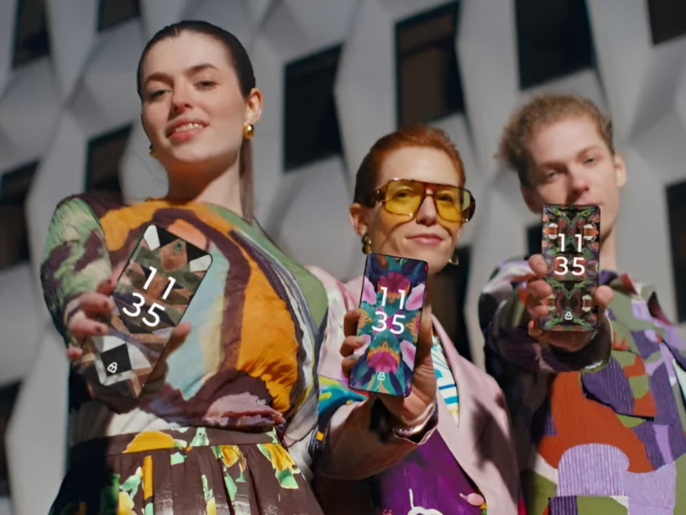 Smartfon MOTOROLA Edge 50 Pro Spersonalizuj niestandardowe czcionki, kolory i ikony ekranie głównym i ekranie blokady