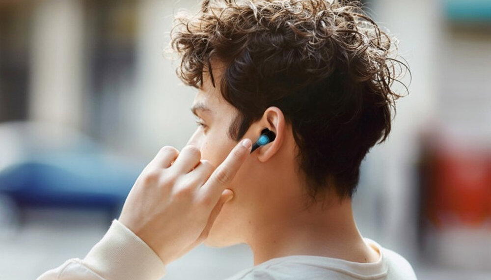 Słuchawki Soundcore K20i sterowanie dotyk przesuniecie