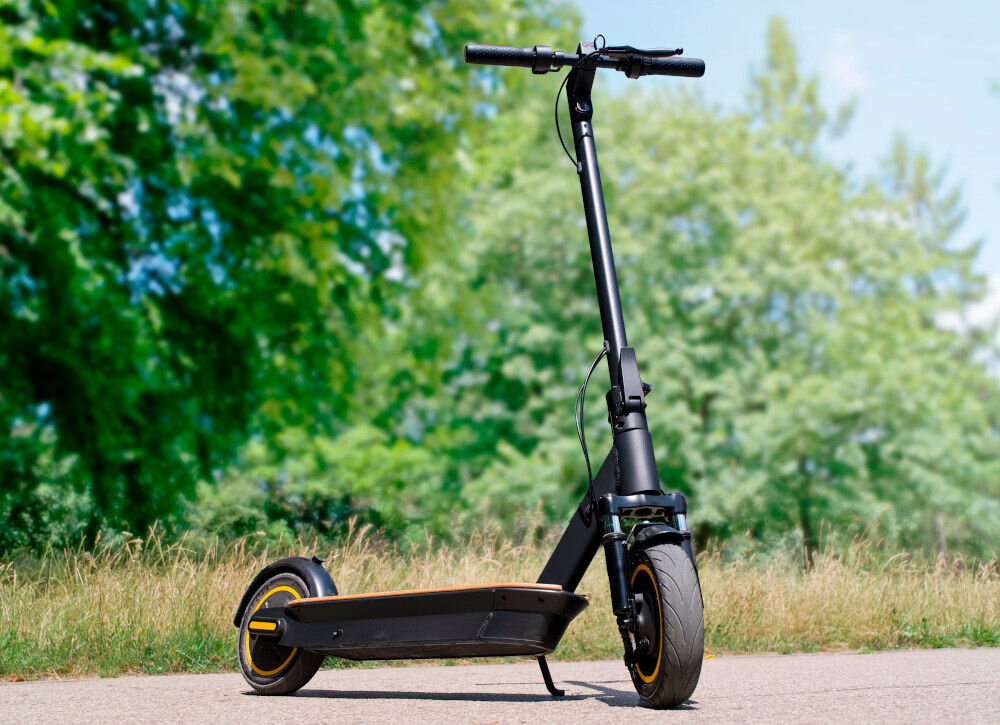 Hulajnoga elektryczna X-Rider M10 Czarny innowacyjne technologie stylowy design dynamiczna silny cichy silnik