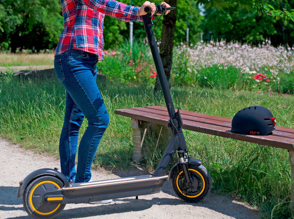 Hulajnoga elektryczna X-Rider M10 Czarny rama z aluminium