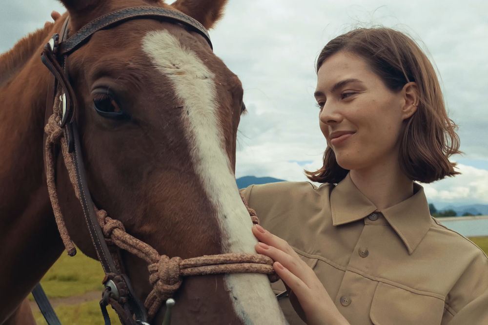 Smartfon VIVO X200 Pro 5G 16/512GB 6.78 120Hz Tytanowy Tryb Pro Filming Log 2.0 10-bitowemy profil logarytmiczny 4K przy 60 kl./s szeroki zakres tonalny