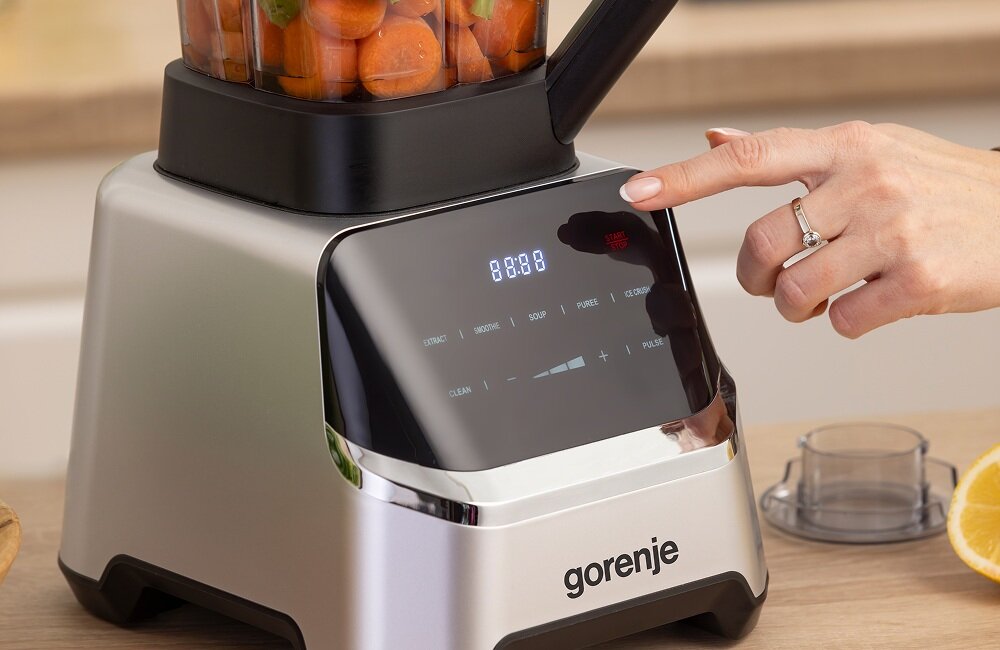 Blender kielichowy GORENJE BP1500DE intuicyjny panel dotykowy, prosta i wygodna obsługa, łatwe przełączanie między funkcjami, płynne i precyzyjne blendowanie