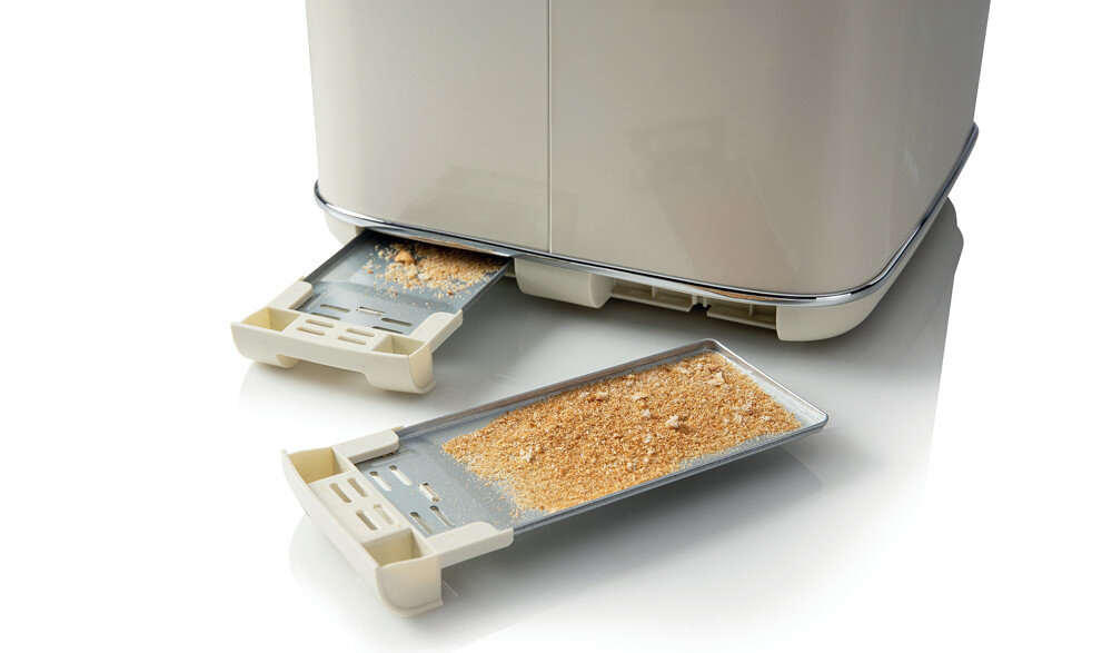 Toster GORENJE T2300CLIN  Wysuwane tacki na okruchy  Często czyść tacki na okruchy zapach świeżo podpieczonych tostów