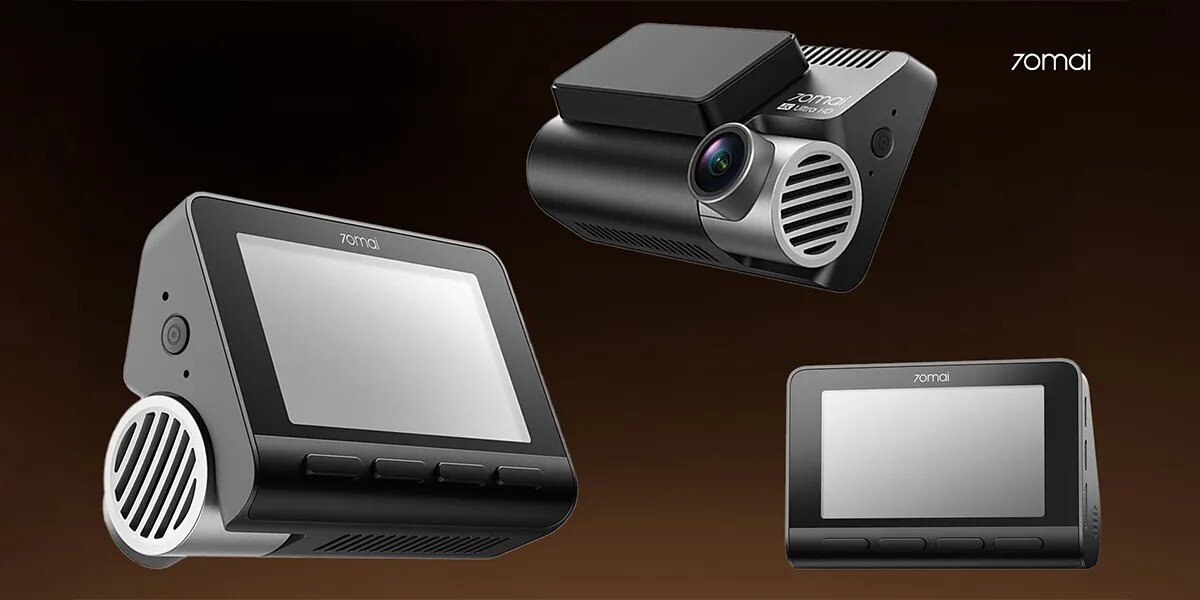 70MAI A810S Komendy głosowe w języku angielskim wykonywać zdjęcia, rozpoczynać nagrywanie i wyłączać mikrofon Moduł Wi-Fi 6 2,4 GHz transfer pliku o wielkości 200 MB smartfon - wideorejestrator na ciemnym tle z kilku perspektyw