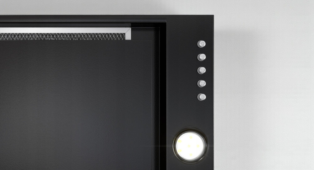 OKAP GLOBALO RETIO 60.2 BLACK Zbliżenie na czarny okap kuchenny z panelem sterowania składającym się z pięciu przycisków oraz wbudowaną lampką LED. Widać fragment metalowego filtra intuicyjna obsługa przyciski push-button łatwe sterowanie 3 stopnie wydajności regulacja mocy okap cicha praca hałas 48-66 db komfort gotowania brak hałasu spokój w kuchni retio 60.2 black kontrola jednym dotknięciem wygodne użytkowanie