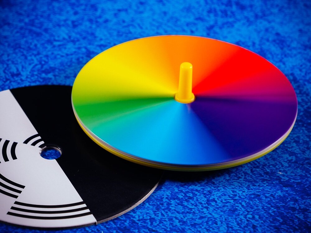 Zestaw edukacyjny LISCIANI I-m a Genius Wielkie Laboratorium Badań Naukowych 304-PL89338 dla ciekawskich dzieci, eksperymentowanie, poznawanie, rozwój wiedzy