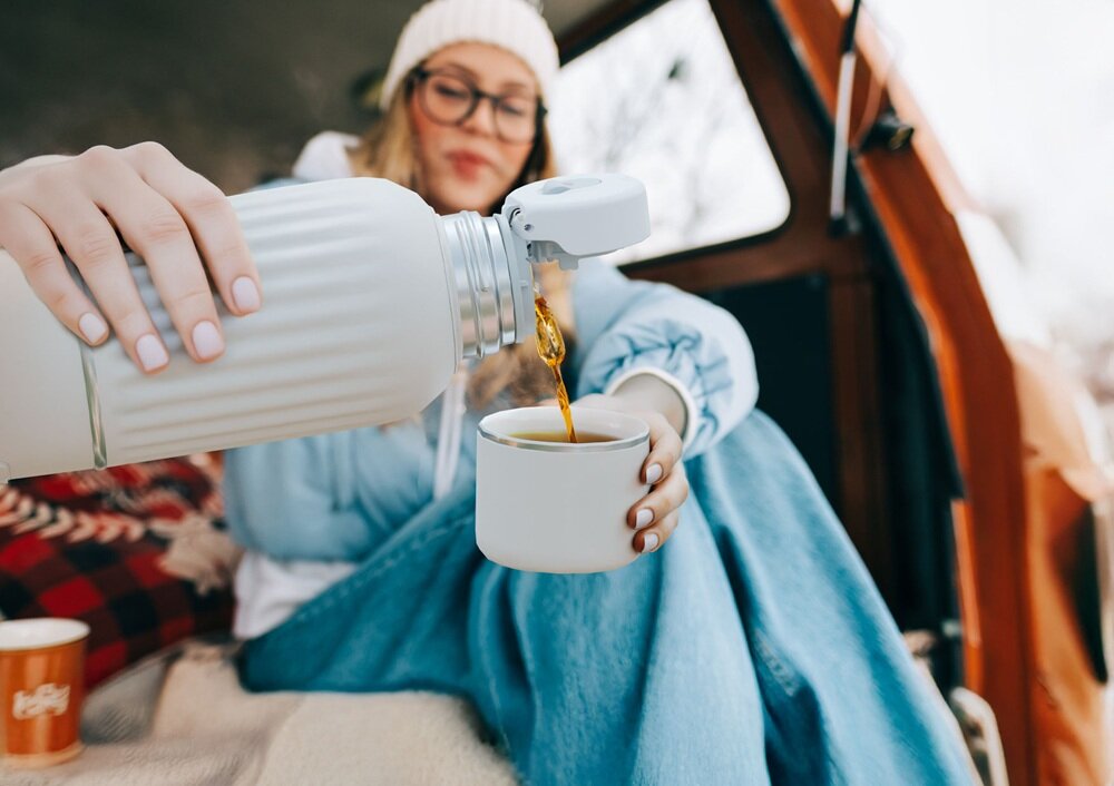 Podgrzewacz mleka NENO Nevio nakrętka, funkcja kubka, praktyczne rozwiązanie