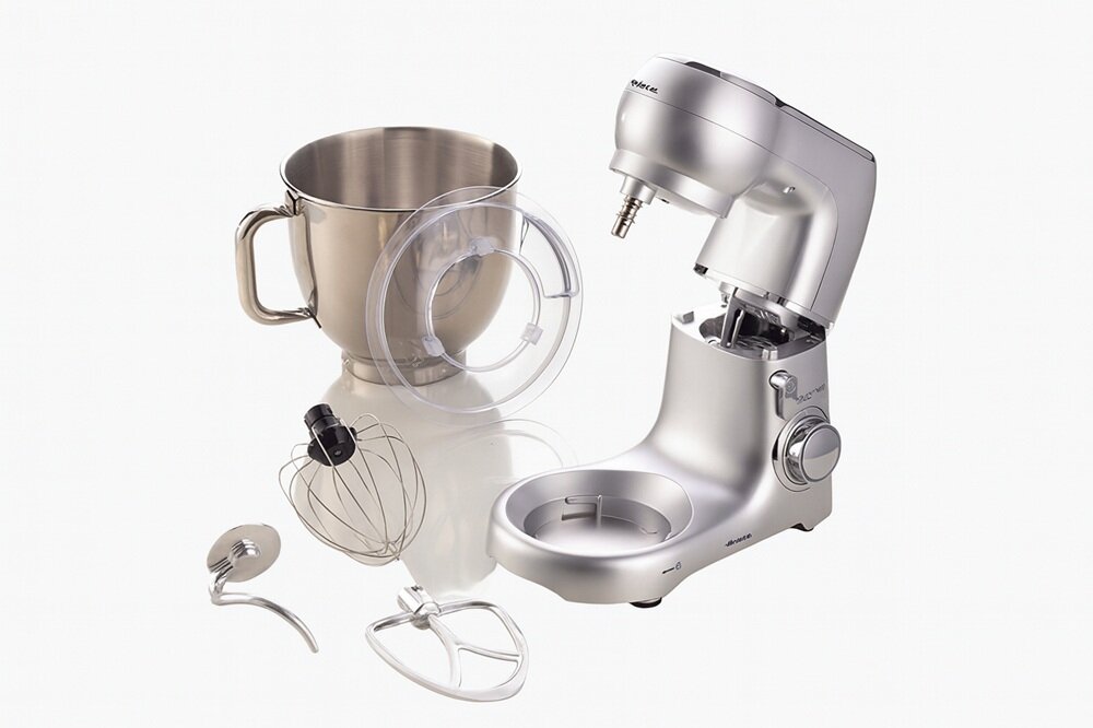 Robot kuchenny planetarny ARIETE 1583-00 Gourmet Compact 1300W mone przyssawki, stabilna praca, praca z ciężkimi masami, wygodne mocowanie