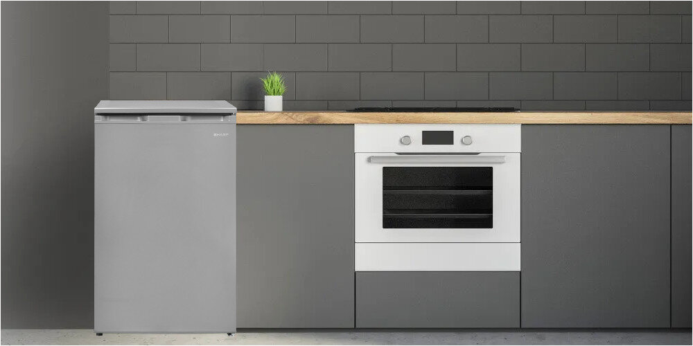 LODÓWKA SHARP SJ-UE121T0S-EU pojemność 90 l Komora niskich temperatur Szuflada świeżości warzywa owoce świeżość Sterowanie mechaniczne regulacja pokrętło