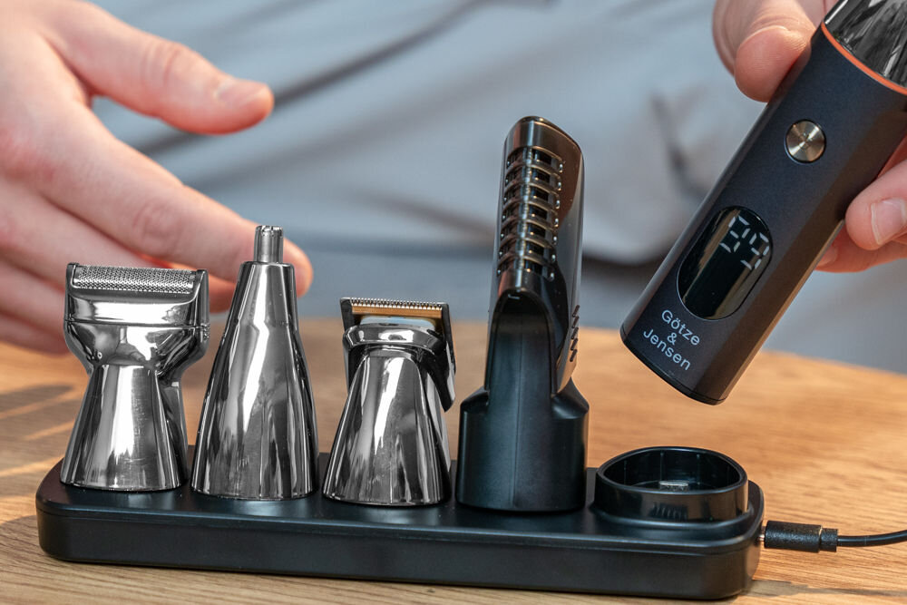 Trymer GÖTZE & JENSEN TR910 stacja ładująca podstawa z głowicami wkładania trymera do stacji ładowanie urządzenia