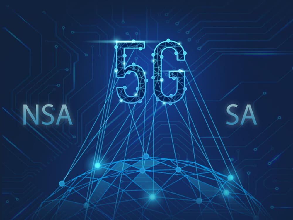 Router ZTE MC888B Ilustracja z napisem „5G” w świecącym stylu, połączonym liniami sieciowymi z globusem, w tle widoczne napisy „NSA” i „SA”, podkreślające obsługę obu trybów 5G. zastosowanie, technologie, standard łączności