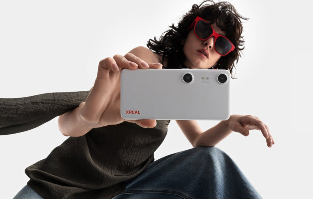 Okulary XREAL Air 2 Pro 75 g bardzo dobrym wyważeniem zapobiega uciskaniu nosa minimalizacja migotania emisji szkodliwego światła niebieskiego