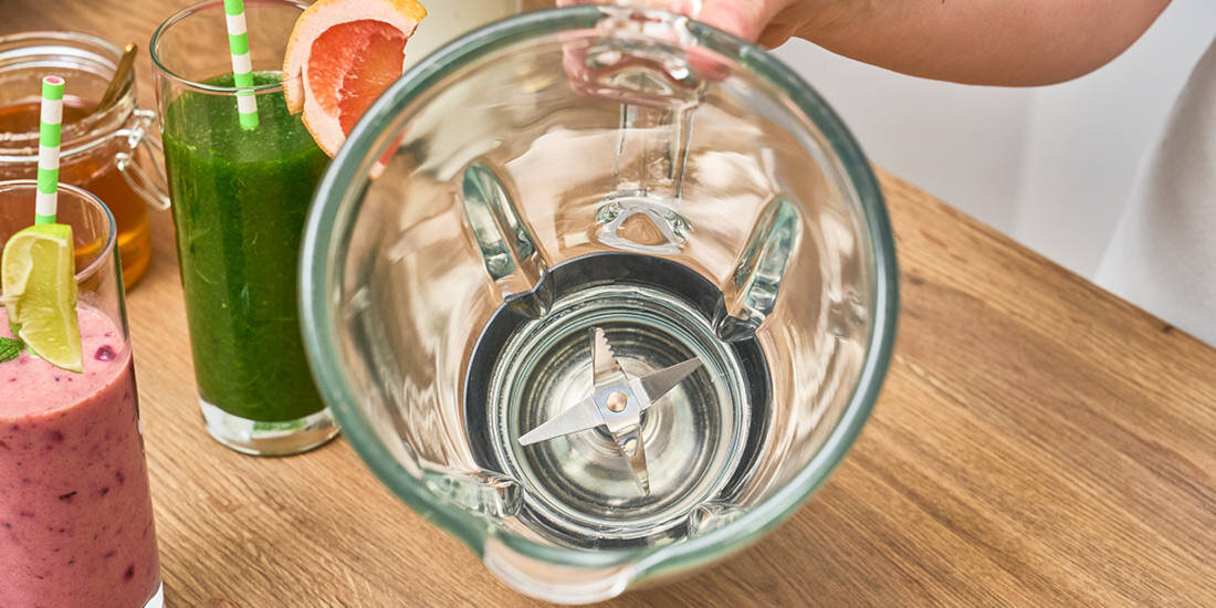 Blender kielichowy ZELMER ZSB4820 6 ostrzy stal nierdzewna drobno posiekane gładka masa ostrość