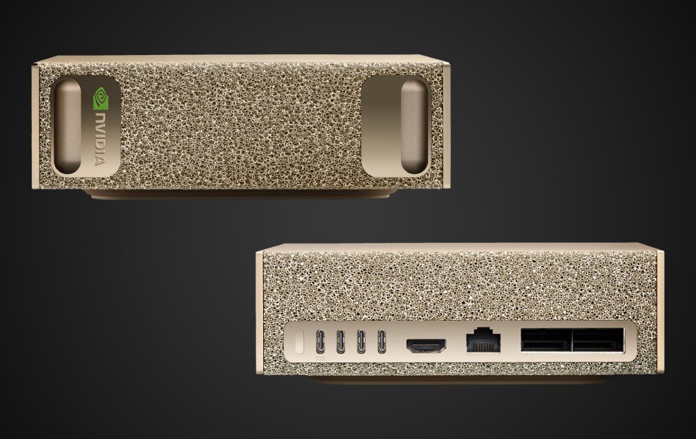 Komputer PNY DGXSPARK-FOUNEDIT-EU Dwa ujęcia złotego prostokątnego urządzenia z chropowatą fakturą z przodu, na jednym widoczny jest przód, a na drugim tył z portami USB-C, HDMI, Ethernet i dwoma większymi złączami, wielkość, wygląd, dysk, porty