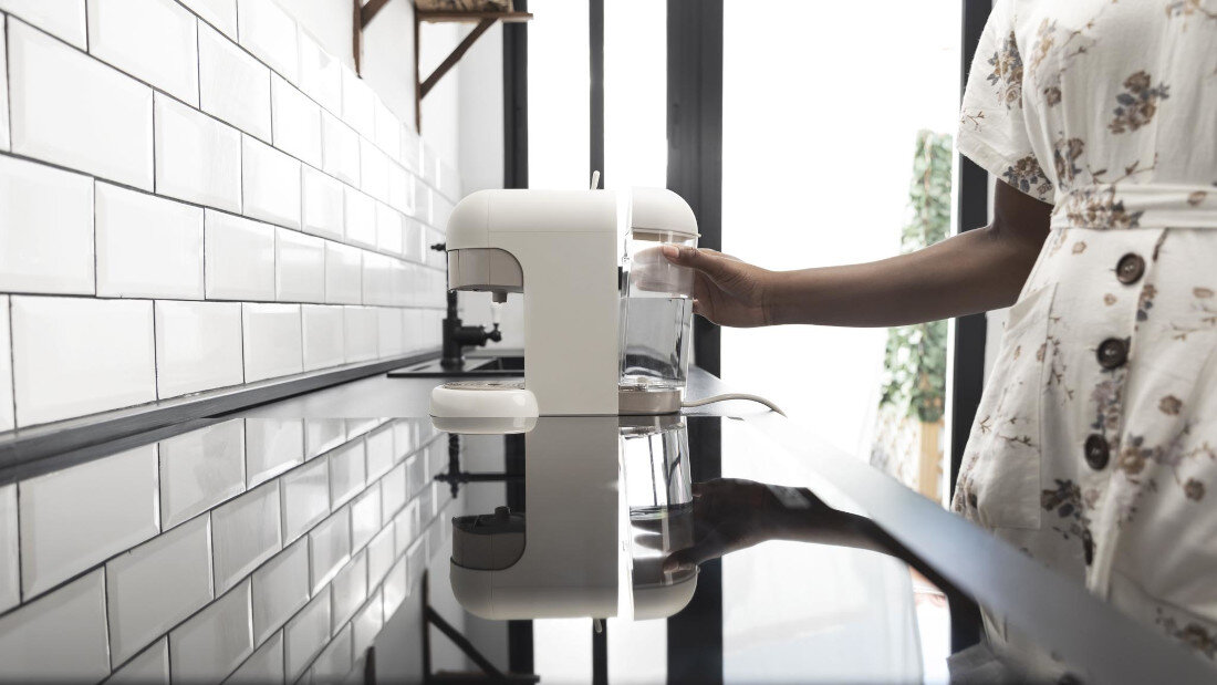 Ekspres CECOTEC Cumbia Capricciosa Biały Wygoda na co dzień Wyjmowany zbiornik na wodę o pojemności 600 ml kontrola ilość woda napełnienie pojemność pozwala przygotować kilka kaw