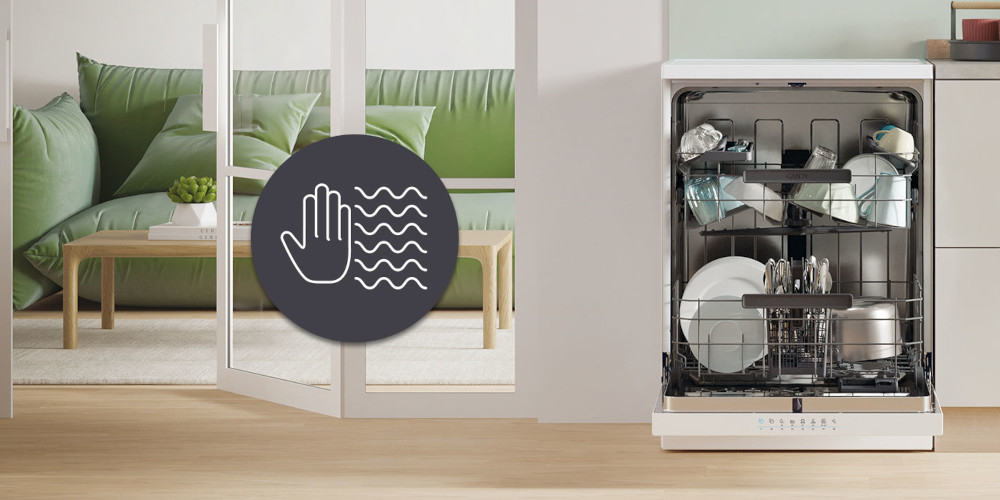 ZMYWARKA CANDY RAPIDO CF 6B4S1PA zdjęcie lifestyle ikona grafika otwarta zapełniona wnętrze kuchnia zabudowa AquaStop system Bezpieczeństwa ochrona zalanie odcięcie dopływu wody awaria komfort Bezpieczeństwo