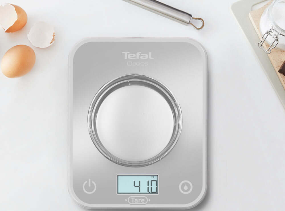 Waga kuchenna TEFAL BC50U4V0 efektywne ważenie jasne tło srebrna waga na wadze miska świecący wyświetlacz przyciski 
