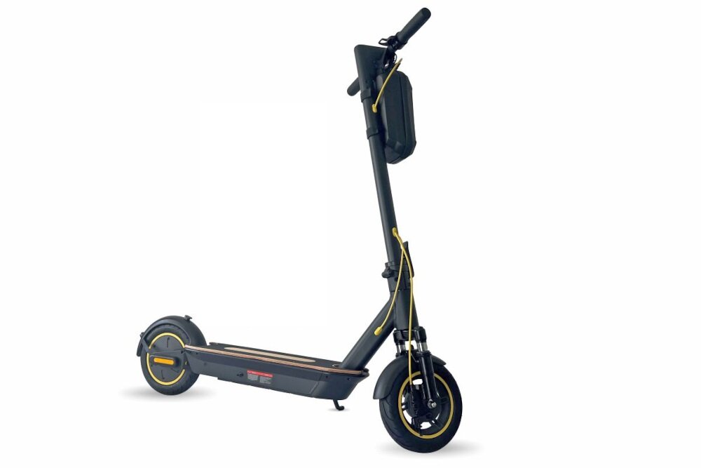 Hulajnoga elektryczna XRIDER M10 PRO Czarny przyjazna dla srodowiska zasilana akumulatorem nie pozostawia sladu weglowego system KERS odzyskiwanie energii kinetycznej podczas hamowania bateria starcza na dluzej wiekszy zasieg