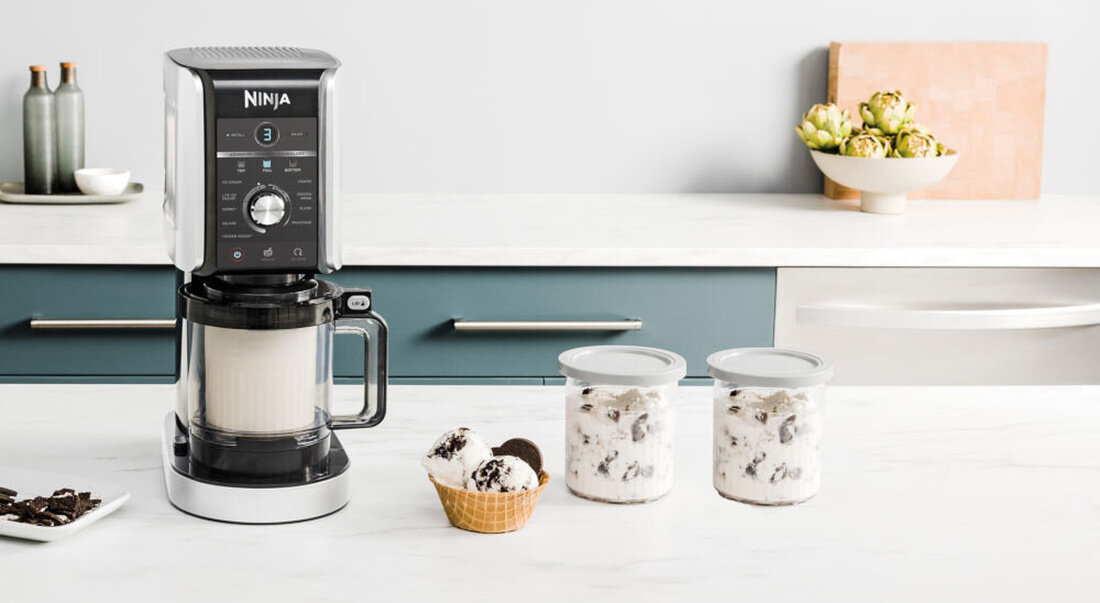 Maszynka do lodów NINJA Creami Deluxe NC502EU Radość w każdym pojemniku pojemniki Deluxe pojemność 2 takie pojemniki pojemność