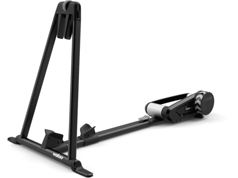 Trenażer rowerowy WAHOO Kickr Rollr Smart Trainer V2 WFBKTR9B treneżer na białym tle widok od przodu pod skosem automatyczne aktualizacje oprogramowania przez aplikację Wahoo Fitness kontrola parametrów treningu synchronizacja z licznikami rowerowymi łatwe planowanie tras