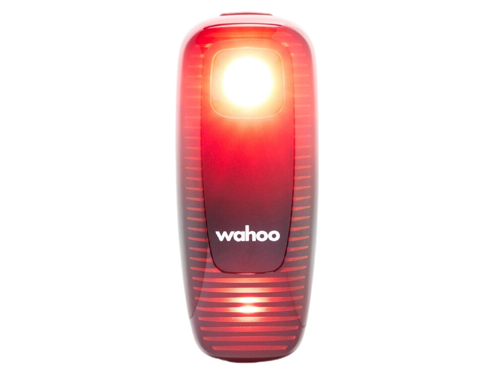 Wsteczny radar rowerowy WAHOO TrackR Radar Smart WFTRACKRRDR1 radar na białym tle widoczny od przodu zapamiętuje ostatnio używany tryb świecenia oszczędza czas przy każdym kolejnym treningu