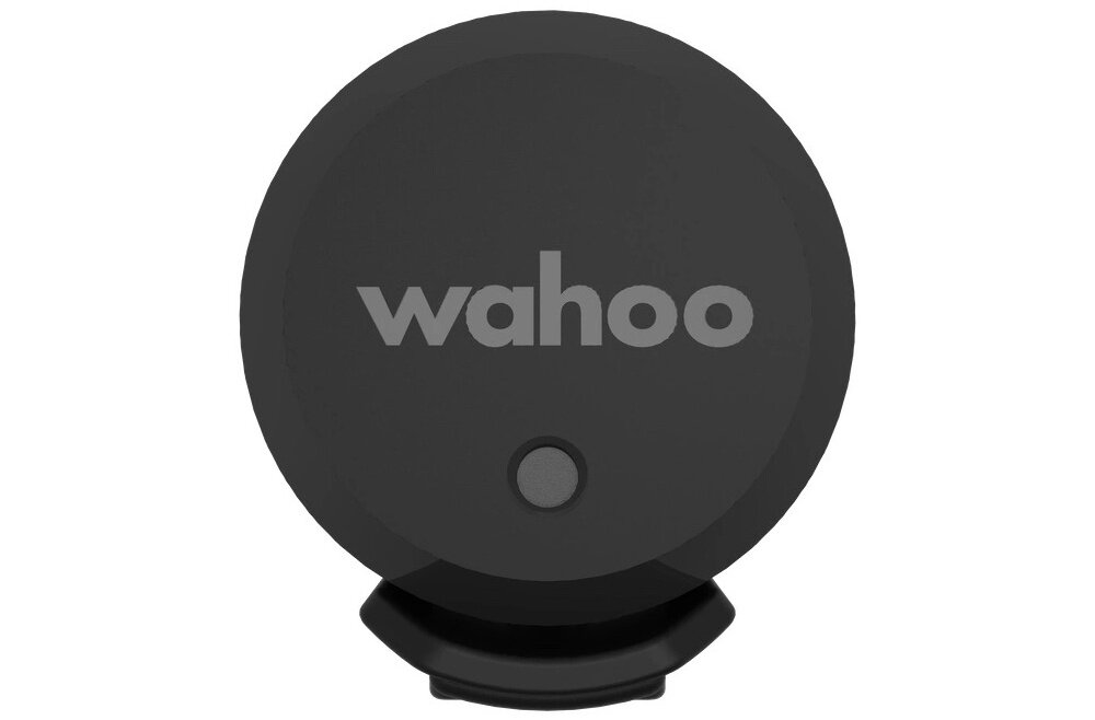 Czujnik prędkości WAHOO TrackR WFTRACKRSPD1 czujnik na białym tle widoczny z góry dioda LED informuje o połączeniu z urządzeniem oraz o wykrytym ruchu koła można rozpocząć jazdę bez zbędnego sprawdzania ustawień