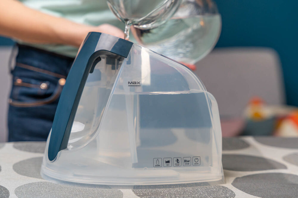 Generator pary GÖTZE & JENSEN SG900 napełnienie zbiornika na wodę zbiornik 1,5 litra duży zbiornik