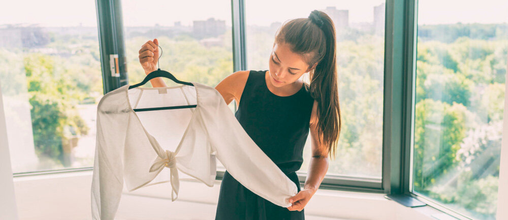 Pralko-suszarka CANDY CSWS 4852DWE/1-S Easy Iron mniej prasowania bez zagnieceń funkcja parowa wygładzanie ubrań