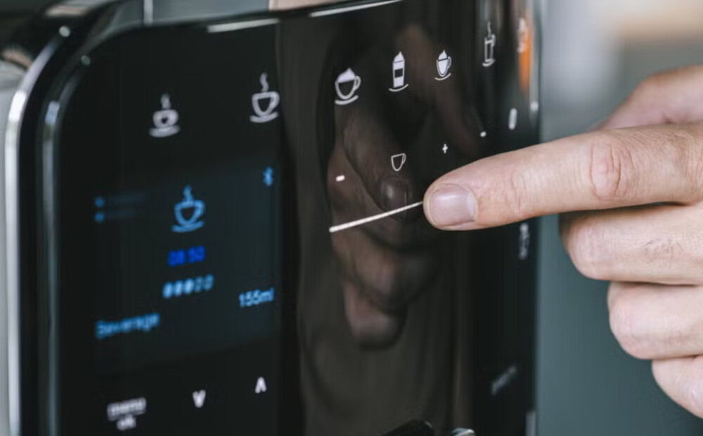 Ekspres MELITTA F83/0-002 Barista T Czarny 18 kaw na każdą okazję Jedno dotknięcie  18 specjałów Espresso, cappuccino czy latte macchiato