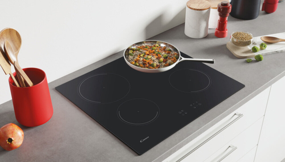 Plyta indukcyjna CANDY CI642C E14U Funkcja Booster