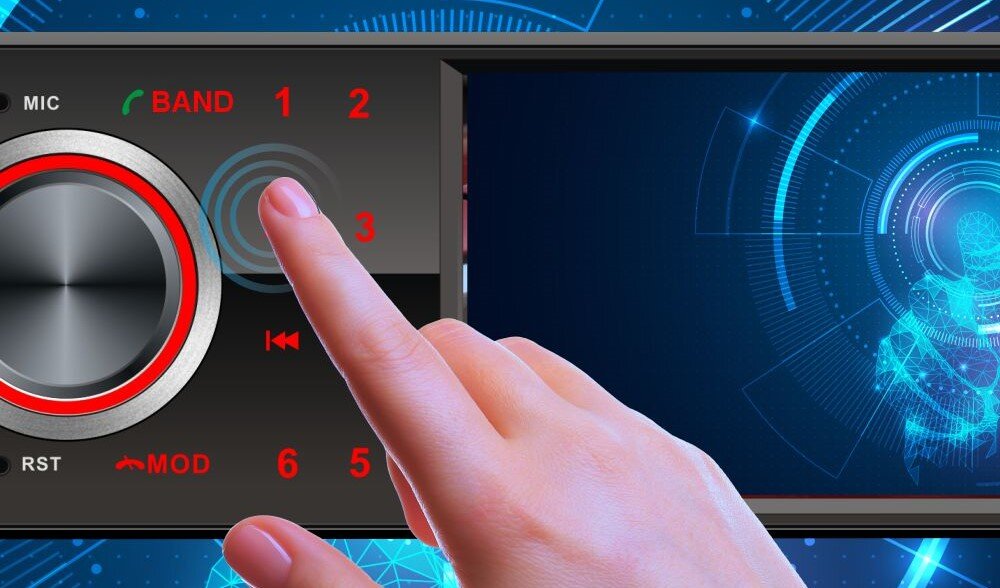 Radio samochodowe MANTA RS5502 Toronto II - Intuicyjne sterowanie