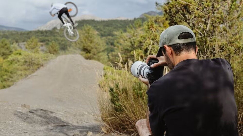 Aparat CANON EOS R6 Mark III stabilizacja obrazu 8,5 stopnia płynne nagrania