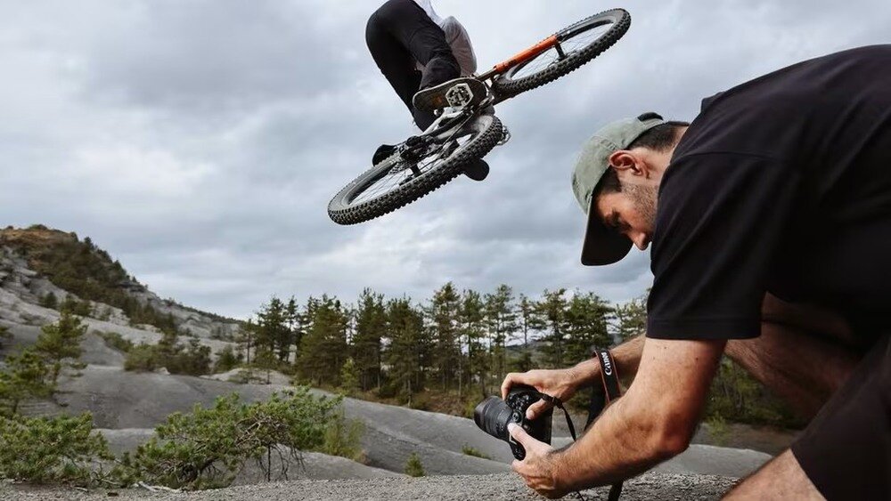 Aparat CANON EOS R6 Mark III Dual Pixel CMOS AF II śledzenie obiektów