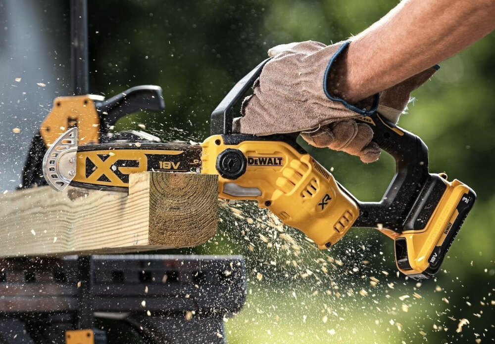 Piła akumulatorowa DEWALT DCMPS520N-XJ akcesorium ogrodnicze lekki sprzet ogrodowy