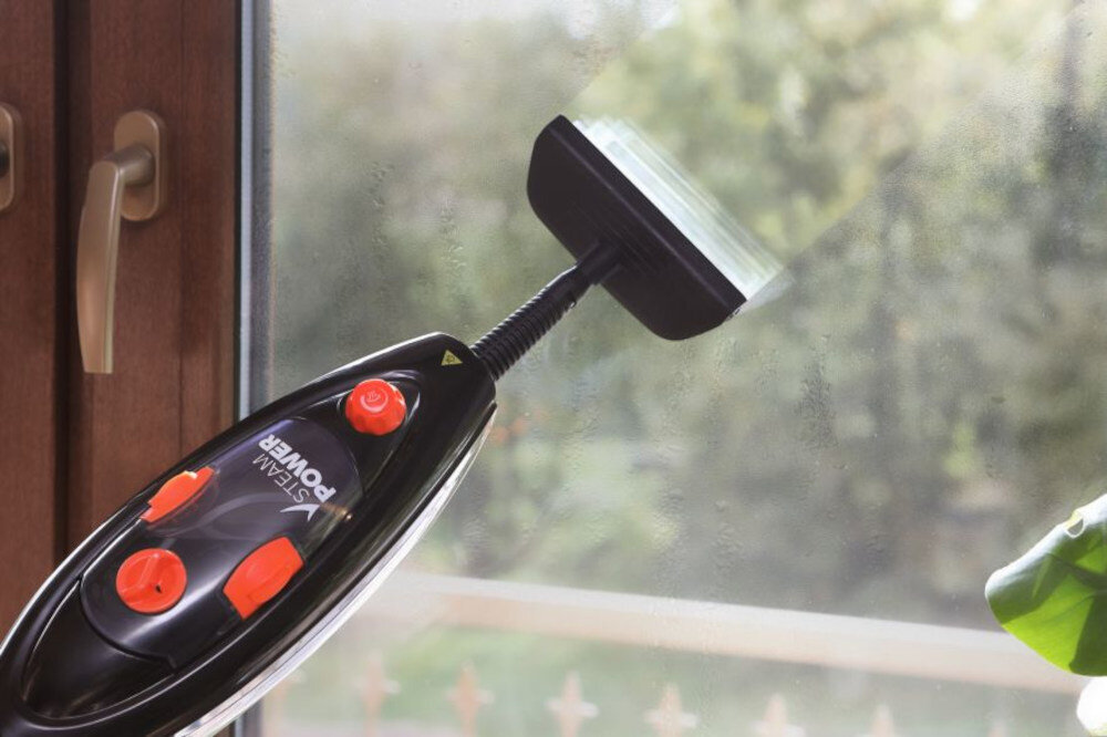 Mop parowy ELDOM PM1000 Velo Ergonomiczny kształt przewód długość 4,76 metra Składana rączka wygoda przechowywanie ręczny mop