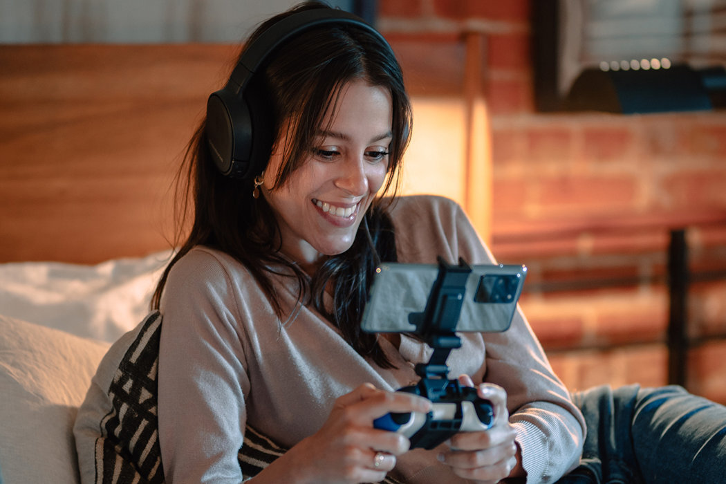 Kontroler MICROSOFT XBOX Series X Niebieski baterie USB-C hybrydowy kierunkowy tekstura połączenie