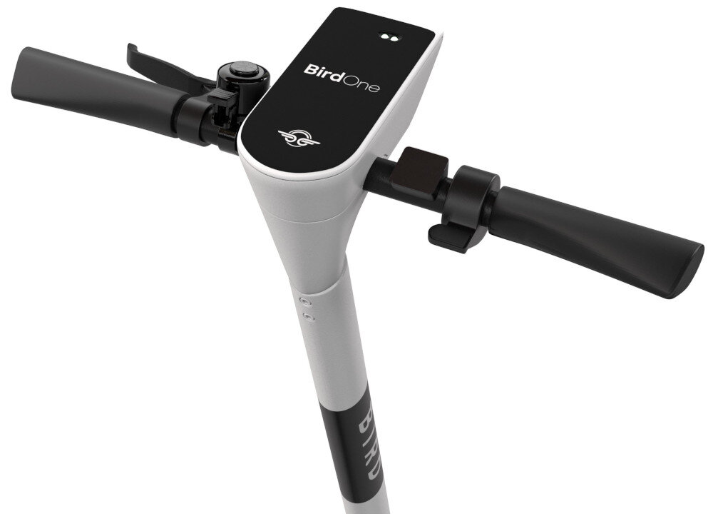 Hulajnoga elektryczna BIRD One Biały za pomocą smartfona włączać wyłączać blokować urządzenie otrzymywać powiadomienia otrzymywać regularne aktualizacje oprogramowania układowego możliwość zdalnego diagnozowania aktualizowania problemów z oprogramowaniem zdalnie odblokować intuicyjny wyświetlacz LCD GPS
