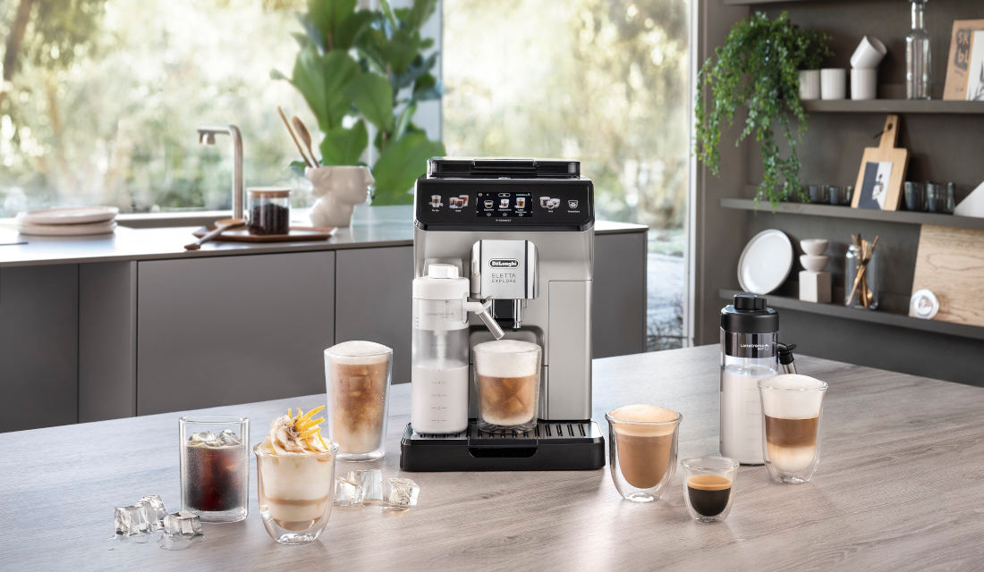 Ekspres DELONGHI Eletta Explore ECAM450.65.S uzytkowanie interfejs komunikaty ikony wyswietlacz panel