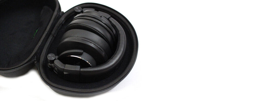 Słuchawki dokanałowe RAZER Hammerhead USB-C ANC Czarny czas działania