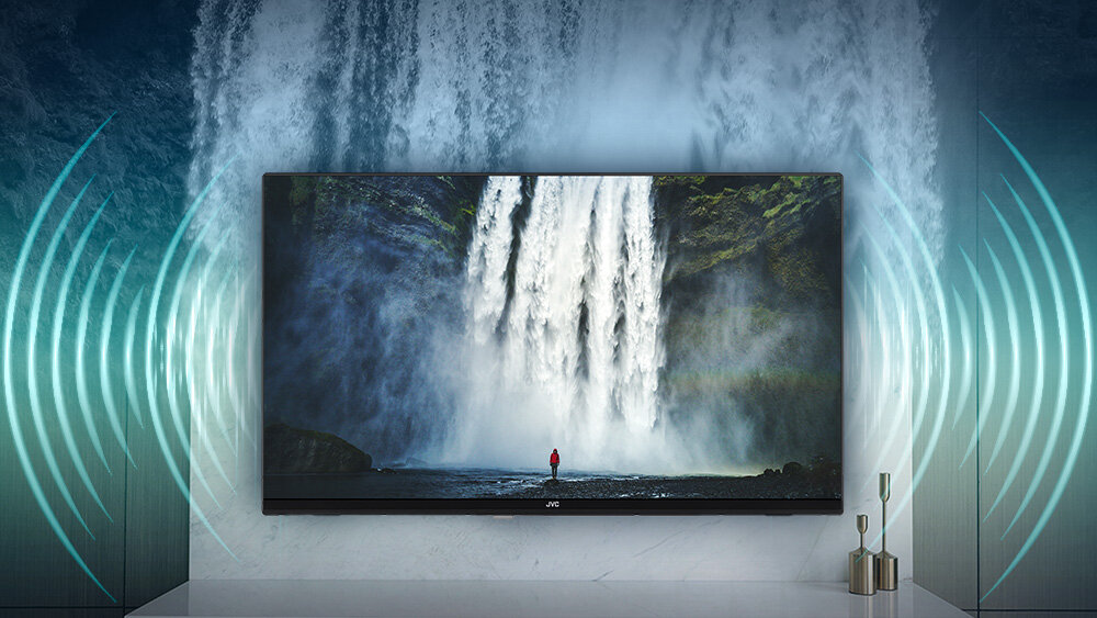 Telewizor JVC LT-32VDH5400 - Wyraźny dźwięk, telewizor powieszony na ścianie z wydobywającym się dźwiękiem