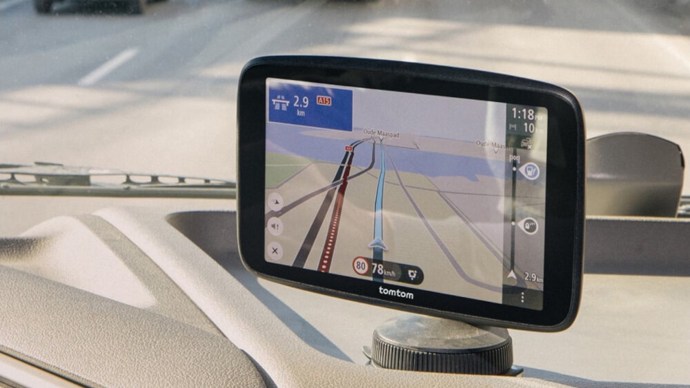 Nawigacja TOMTOM GO Expert 6 Plus HD  - traffic