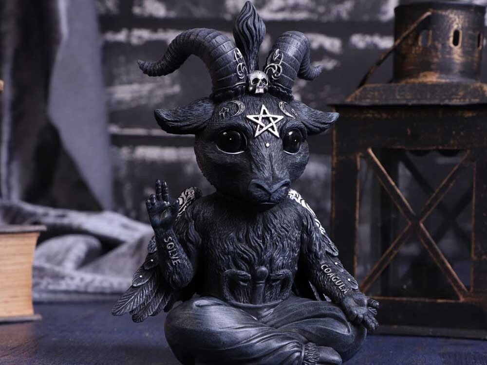 Figurka NEMESIS Cult Cuties Kozioł Baphoboo wyróżnia się, podkreśla styl, stmosfera magii